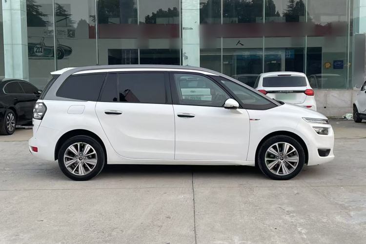 Used Citroen C4 Picasso 2015 Grand 1.6T Luxury 7-Seater Exterior 3
