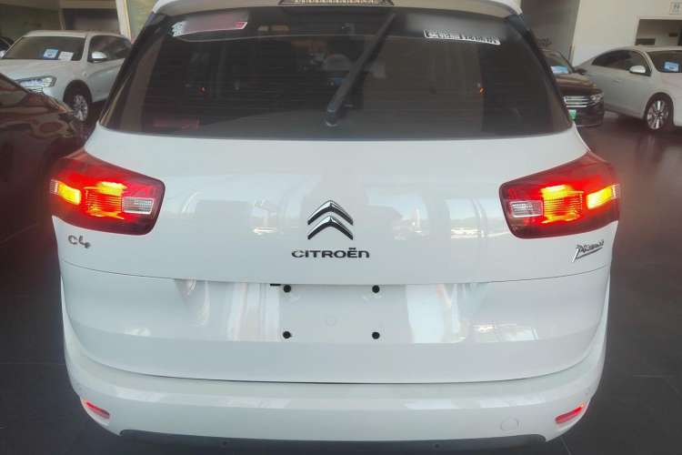 Used Citroen C4 Picasso 2015 1.6T Fashion Model 5 Seats Exterior 4