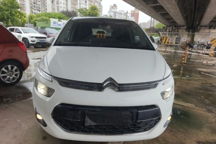Used Citroen C4 Picasso 2015 1.6T Luxury 5-Seat Model Front