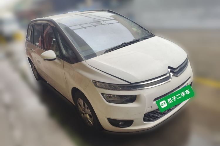 Used Citroen C4 Picasso 2015 Grand 1.6T Fashion Model 7 Seats Front Right 45 Deg