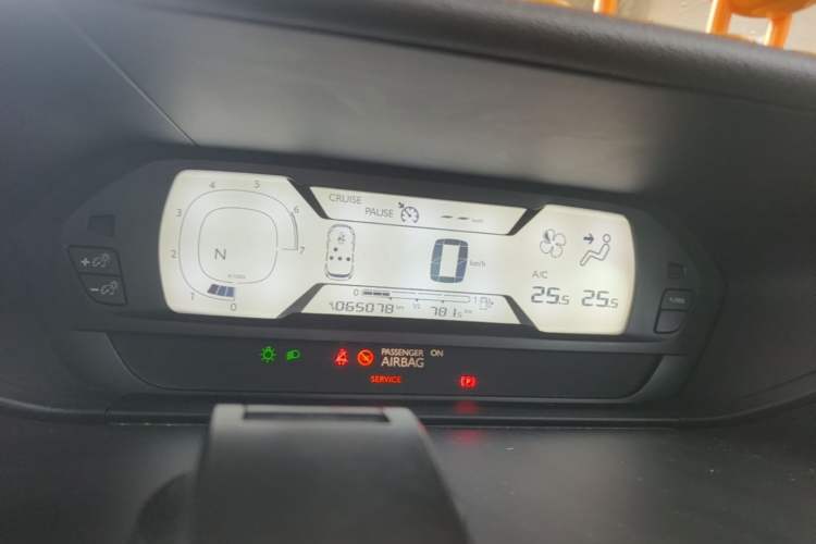 Used Citroen C4 Picasso 2015 1.6T Luxury 5-Seat Model Instrument Cluster