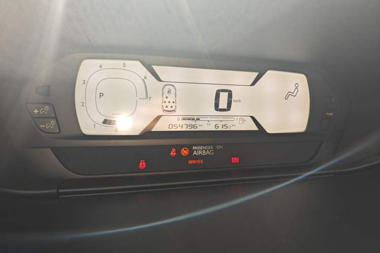 Used Citroen C4 Picasso 2015 Grand 1.6T Luxury 7-Seater Instrument Cluster
