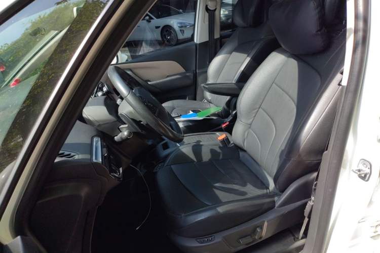 Used Citroen C4 Picasso 2015 Grand 1.6T Luxury 7-Seater Left Front Seat