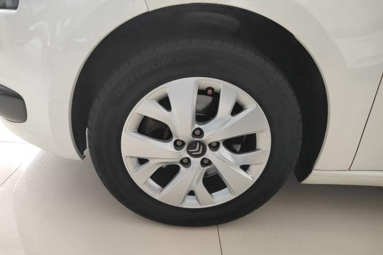 Used Citroen C4 Picasso 2015 1.6T Fashion Model 5 Seats Left Front Wheel Hub