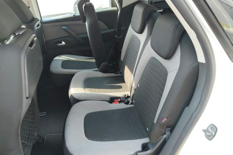 Used Citroen C4 Picasso 2015 1.6T Fashion Model 5 Seats Left Rear Seat