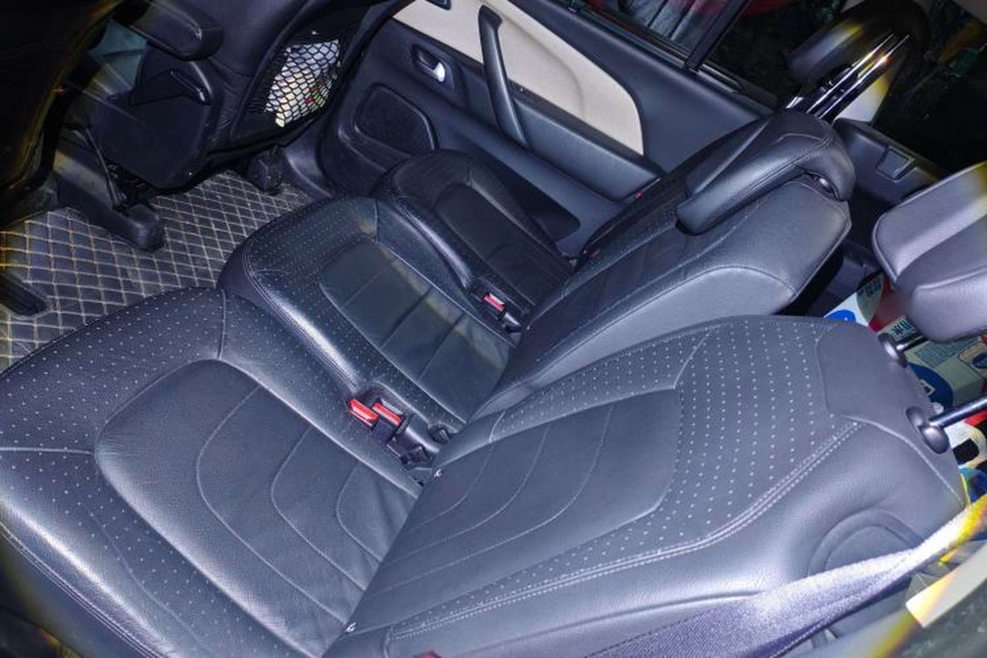 Used Citroen C4 Picasso 2015 Grand 1.6T Luxury 7-Seater Left Rear Seat