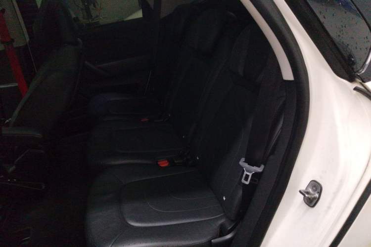 Used Citroen C4 Picasso 2015 1.6T Luxury 5-Seat Model Left Rear Seat