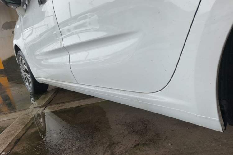 Used Citroen C4 Picasso 2015 1.6T Luxury 5-Seat Model Left Side Sill