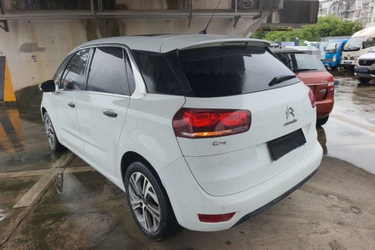Used Citroen C4 Picasso 2015 1.6T Luxury 5-Seat Model Rear Left 45 Deg