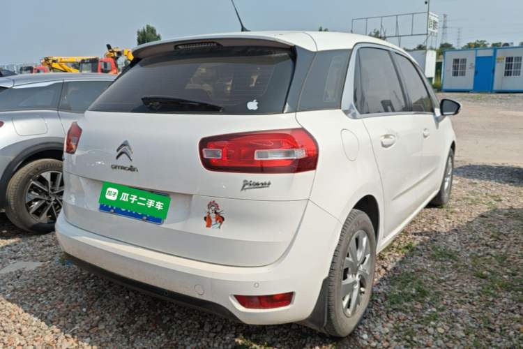 Used Citroen C4 Picasso 2015 1.6T Fashion Model 5 Seats Rear Right 45 Deg