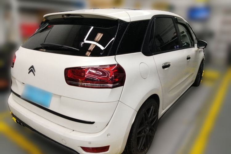 Used Citroen C4 Picasso 2015 1.6T Luxury 5-Seat Model Rear Right 45 Deg