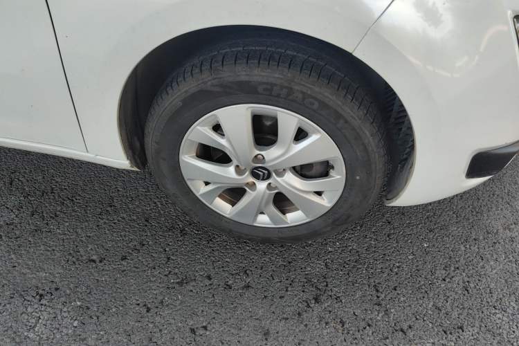 Used Citroen C4 Picasso 2015 Grand 1.6T Fashion Model 7 Seats Right Front Wheel Hub