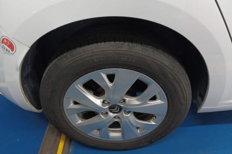 Used Citroen C4 Picasso 2015 1.6T Fashion Model 5 Seats Right Rear Wheel Hub