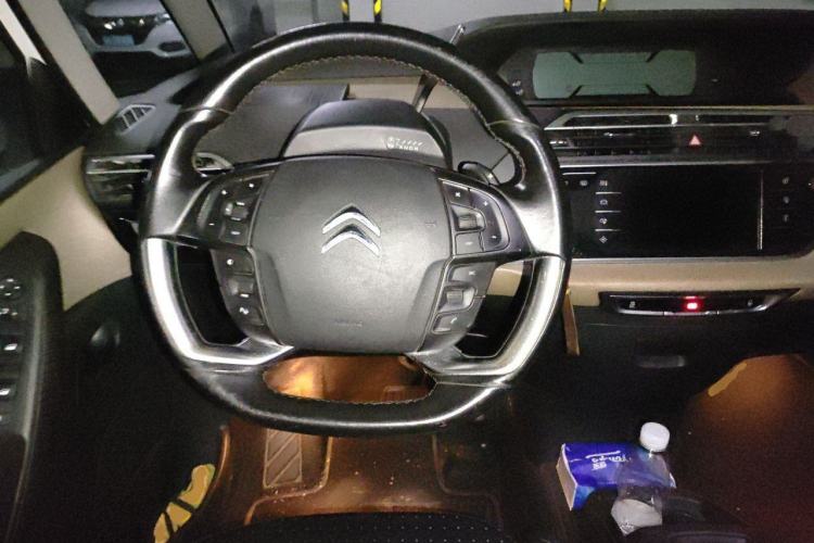 Used Citroen C4 Picasso 2015 Grand 1.6T Luxury 7-Seater Steering Wheel