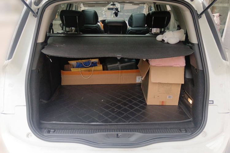 Used Citroen C4 Picasso 2015 Grand 1.6T Luxury 7-Seater Trunk