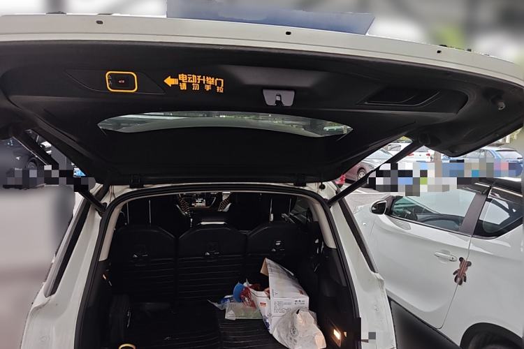 Used Citroen C4 Picasso 2015 Grand 1.6T Luxury 7-Seater Trunk