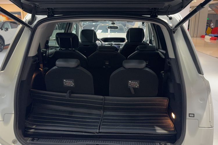 Used Citroen C4 Picasso 2015 Grand 1.6T Luxury 7-Seater Trunk