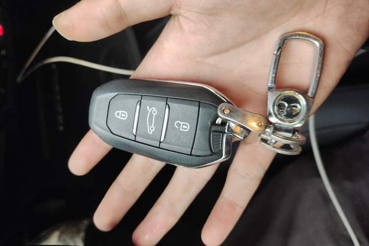 Used Citroen C4 Picasso 2015 Grand 1.6T Fashion Model 7 Seats Vehicle Key