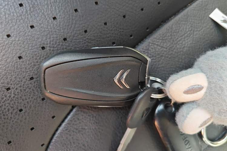 Used Citroen C4 Picasso 2015 Grand 1.6T Luxury 7-Seater Vehicle Key