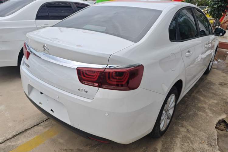 Used Citroen C4 Sega 2018 1.6L Automatic Comfort Model Exterior 5