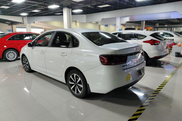 Used Citroen C4 Sega 2018 1.6L Automatic Luxury Model Exterior 5