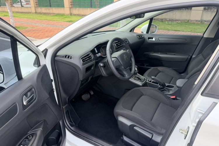 Used Citroen C4 Sega 2016 Joyful Edition 1.6L Automatic Comfort Model Interior 2
