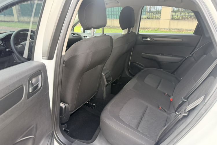 Used Citroen C4 Sega 2016 Joyful Edition 1.6L Automatic Comfort Model Interior 3