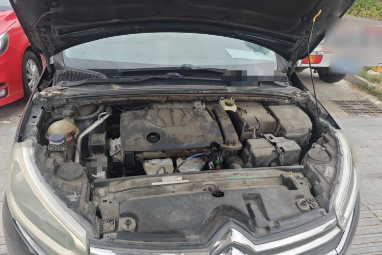 Used Citroen C4 Sega 2016 1.6L Manual Luxury Model Engine Bay