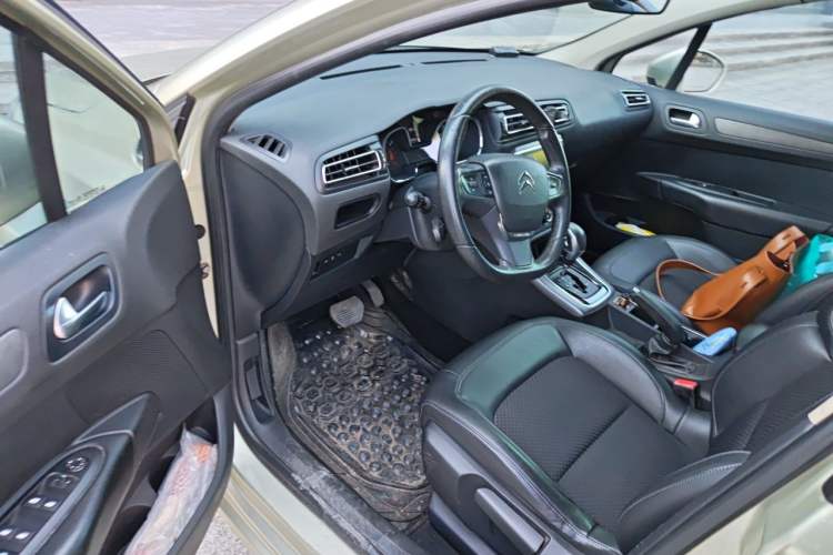 Used Citroen C4 Sega 2016 1.6L Automatic Luxury Model Driver Seat
