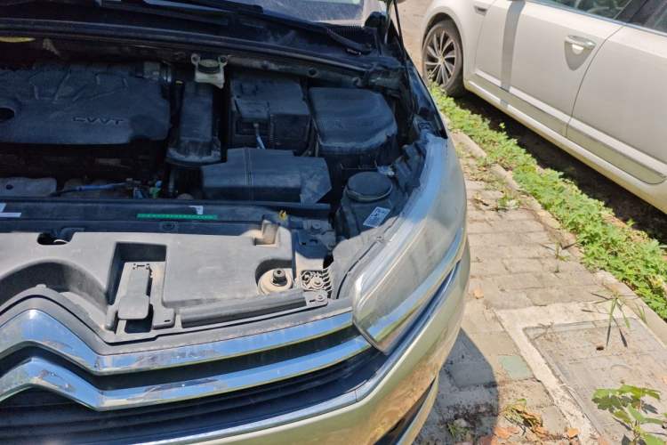 Used Citroen C4 Sega 2016 1.6L Automatic Comfort Model Engine Bay Left