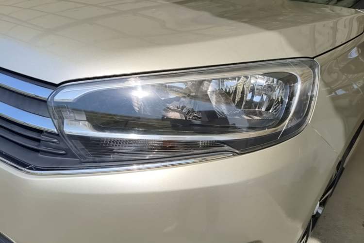 Used Citroen C4 Sega 2016 1.6L Automatic Luxury Model Left Front Headlight