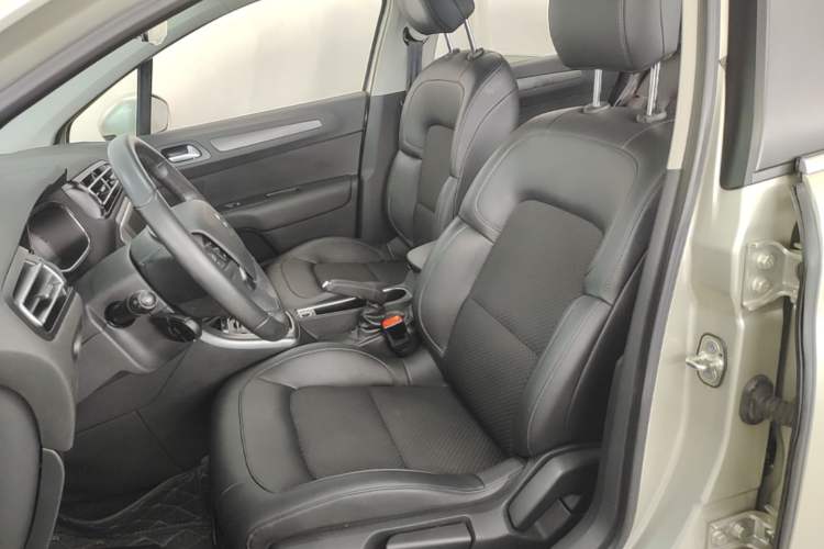 Used Citroen C4 Sega 2016 1.6L Automatic Luxury Model Left Front Seat