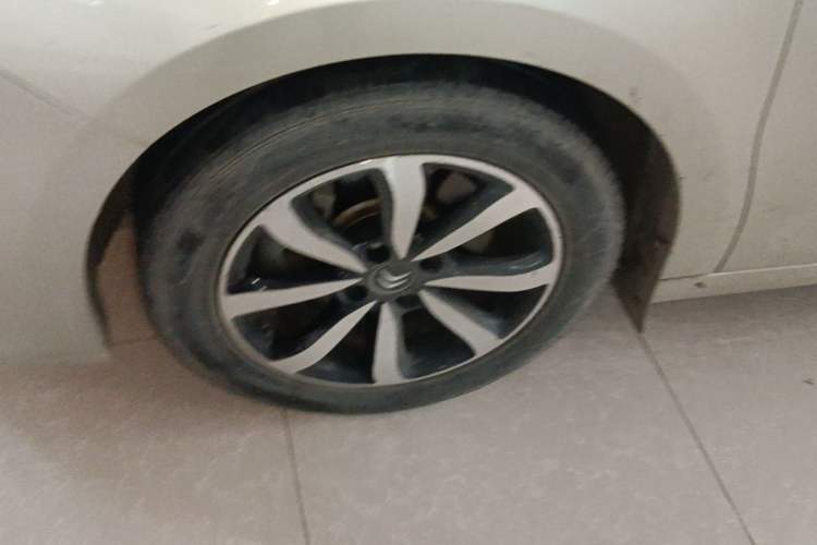 Used Citroen C4 Sega 2016 Joyful Edition 1.6L Automatic Luxury Model Left Front Wheel Hub