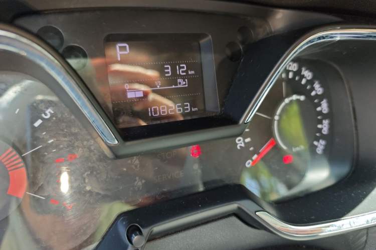 Used Citroen C4 Sega 2016 1.6L Automatic Comfort Model Odometer Close Up