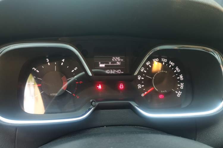 Used Citroen C4 Sega 2016 1.6L Manual Comfort Model Odometer Close Up