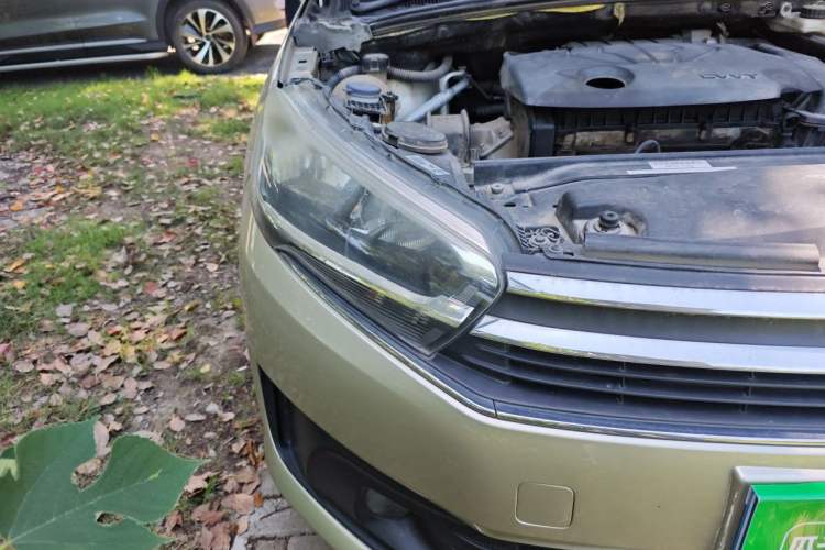 Used Citroen C4 Sega 2016 1.6L Automatic Comfort Model Right Front Headlight
