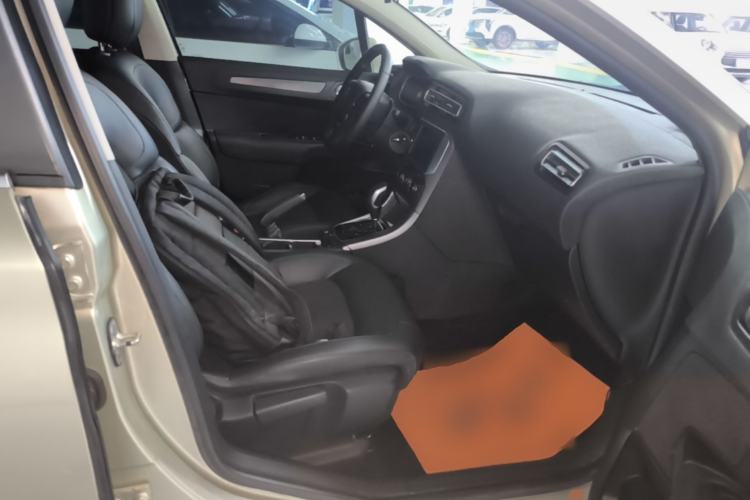 Used Citroen C4 Sega 2016 1.6L Automatic Luxury Model Right Front Seat