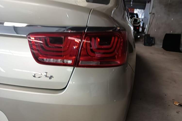 Used Citroen C4 Sega 2016 1.6L Automatic Luxury Model Right Rear Taillight