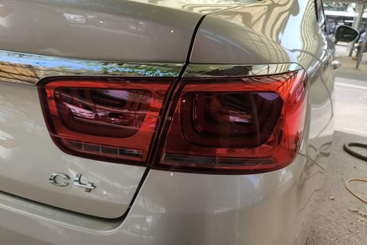 Used Citroen C4 Sega 2016 1.6L Automatic Luxury Model Right Rear Taillight