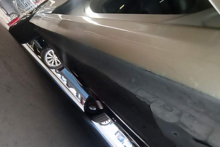 Used Citroen C4 Sega 2016 1.6L Automatic Luxury Model Right Side Sill
