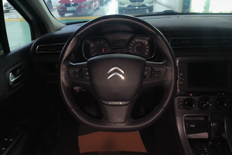 Used Citroen C4 Sega 2016 1.6L Automatic Luxury Model Steering Wheel