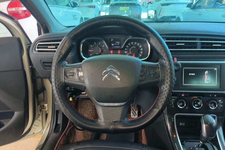Used Citroen C4 Sega 2016 1.2THP Automatic Flagship Model Steering Wheel