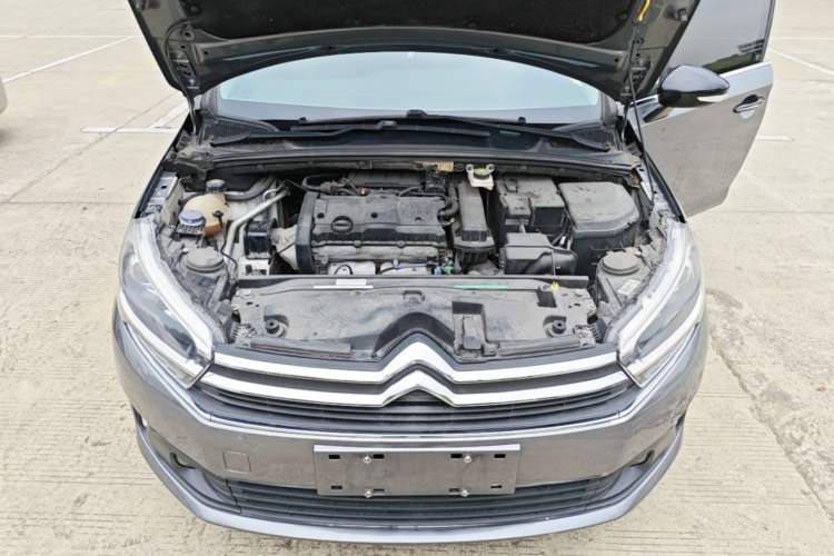 Used Citroen C4 Sega 2016 1.6L Manual Luxury Model Engine Bay