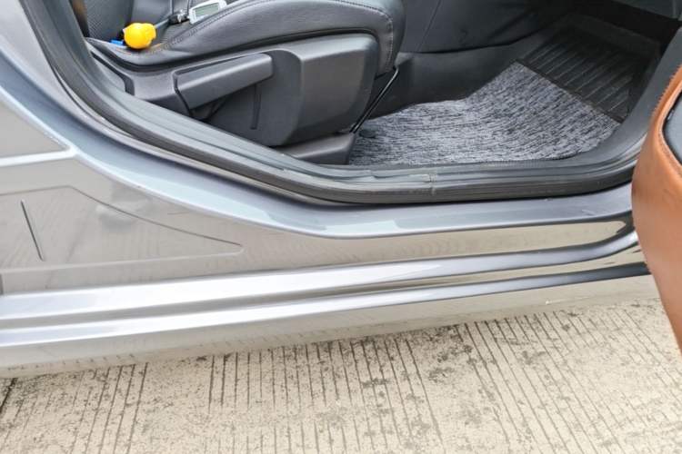 Used Citroen C4 Sega 2016 1.6L Manual Luxury Model Right Side Sill