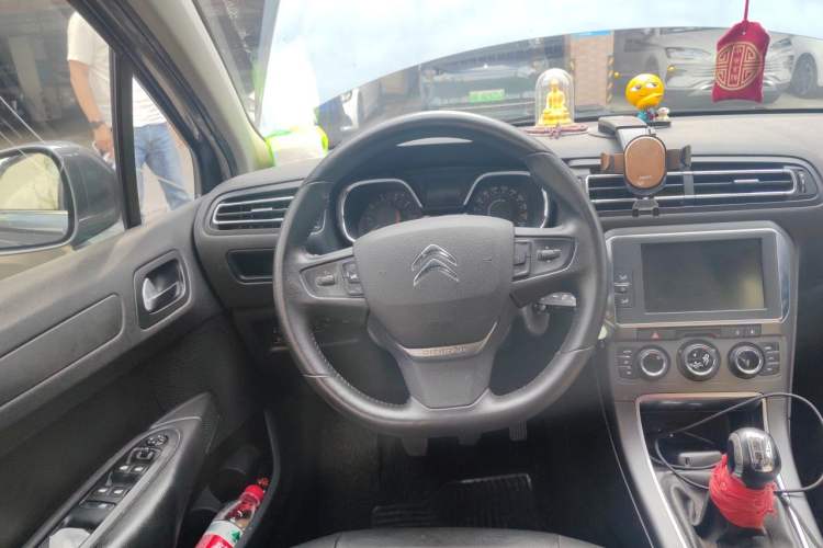 Used Citroen C4 Sega 2016 1.6L Manual Luxury Model Steering Wheel