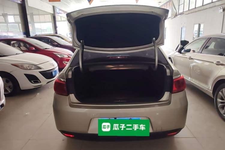 Used Citroen C4 Sega 2016 1.6L Automatic Comfort Model Trunk