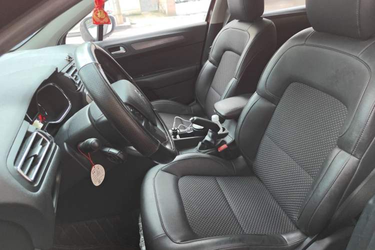 Used Citroen C4 Sega 2016 1.6L Manual Luxury Model Left Front Seat