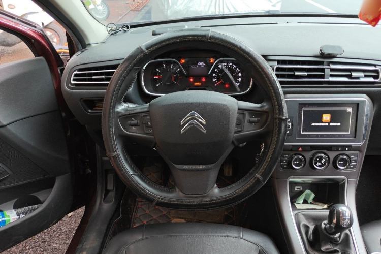 Used Citroen C4 Sega 2016 1.6L Manual Luxury Model Steering Wheel