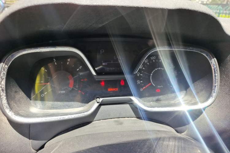 Used Citroen C4 Sega 2016 1.6L Automatic Comfort Model Odometer Close Up