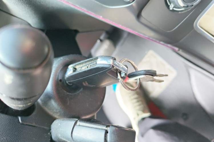 Used Citroen C4 Sega 2016 1.6L Automatic Comfort Model Vehicle Key